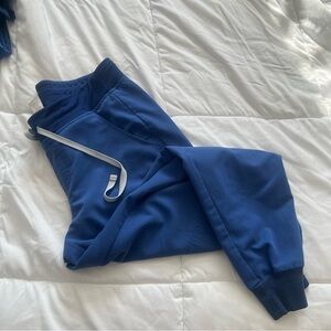 Figs Light Blue Zamora